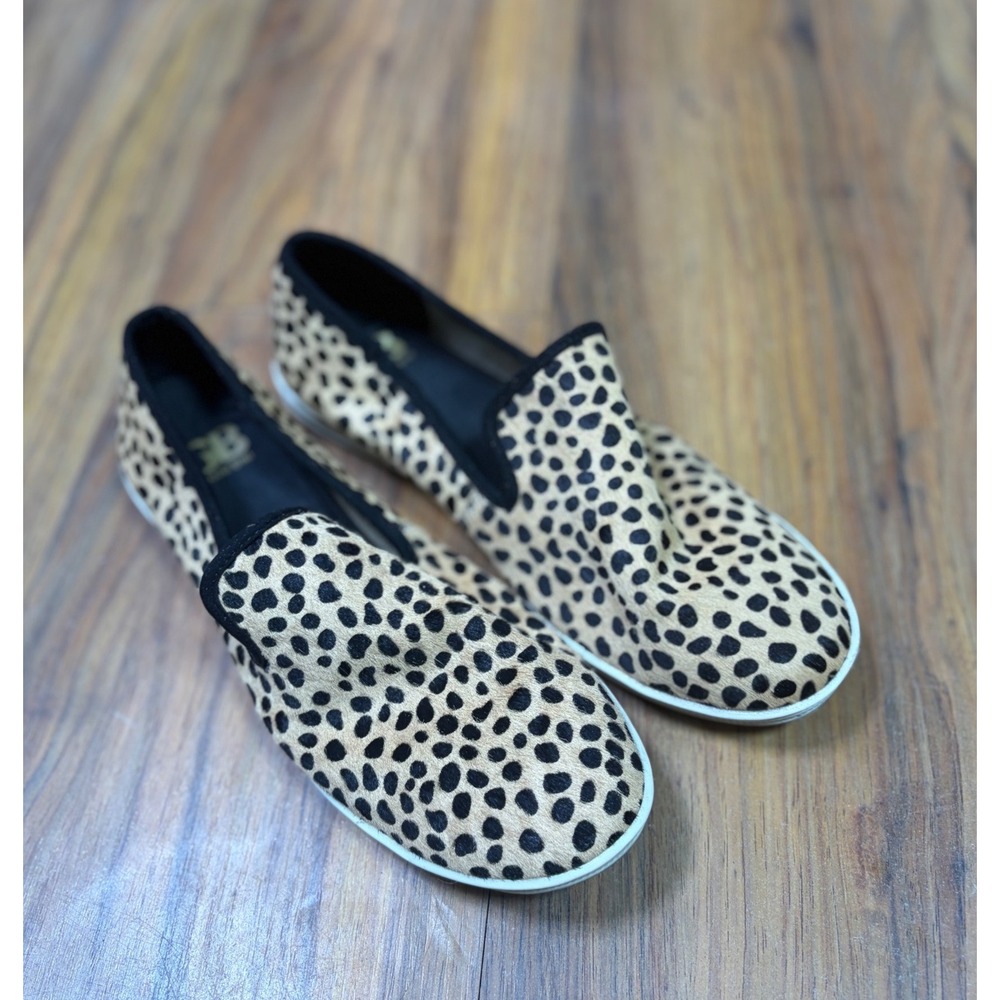 Gianni Bini Leopard Print Calf Hair Slip On Sneakers 9M Tan Black Animal Print